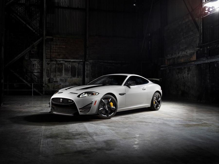  Jaguar XKR-S GT 2013 года  (фото 18 из 26)